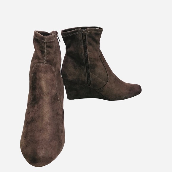 Lane Bryant Brown Ankle Boots - Picture 3 of 12